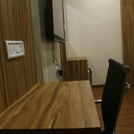 Hotel Himalaya อการ์ตาลา ภายนอก รูปภาพ
