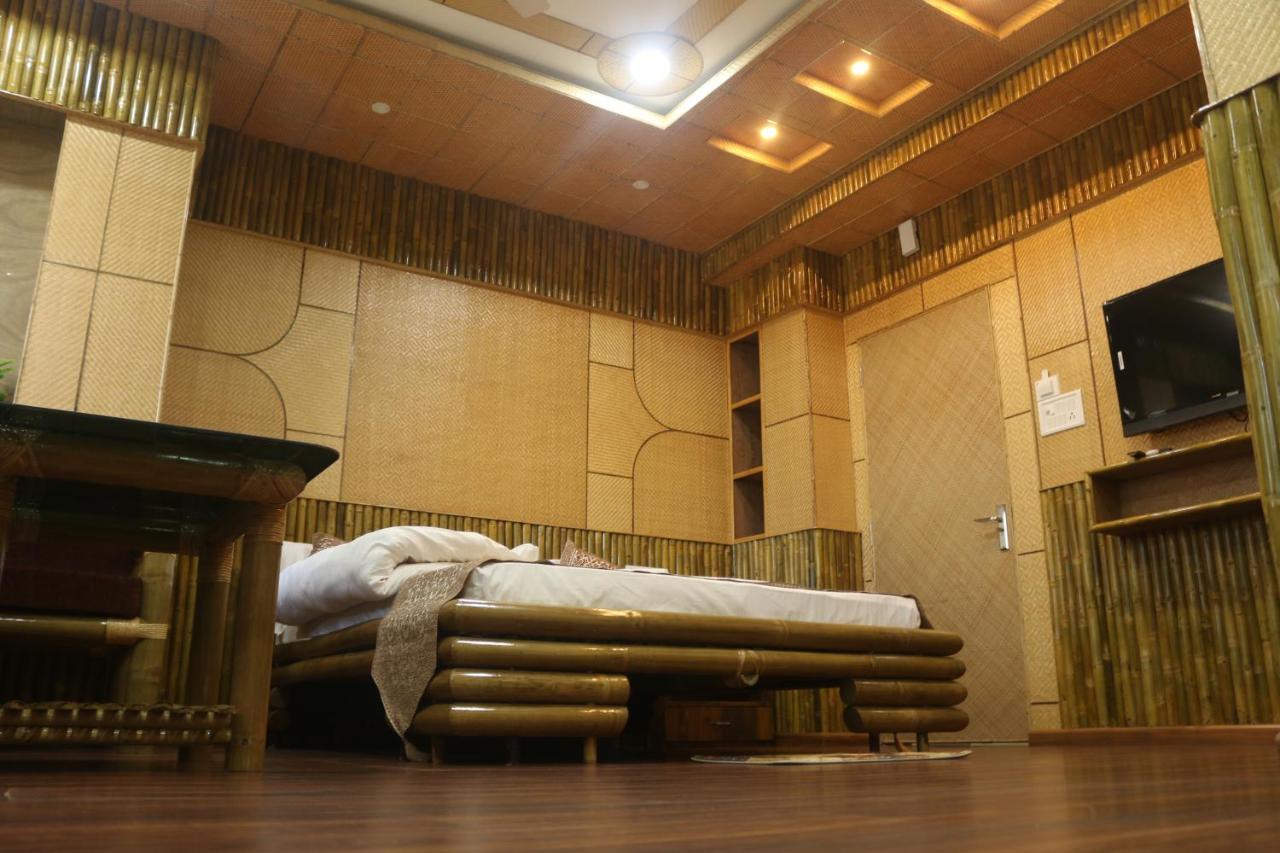 Hotel Himalaya อการ์ตาลา ภายนอก รูปภาพ