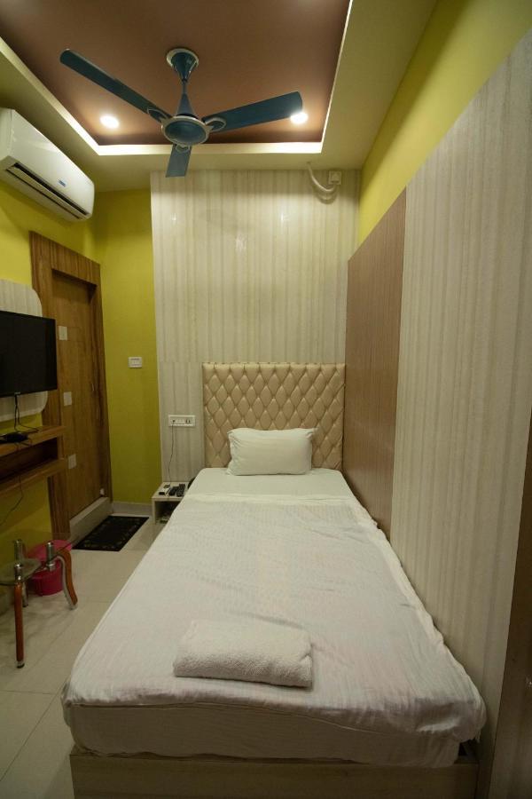 Hotel Himalaya อการ์ตาลา ภายนอก รูปภาพ