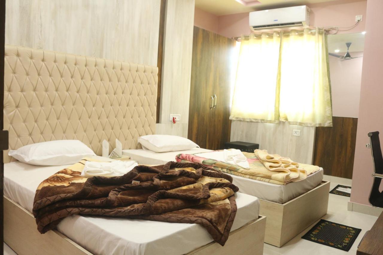 Hotel Himalaya อการ์ตาลา ภายนอก รูปภาพ